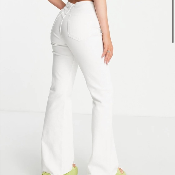 Boohoo Stradivarius lace up flare jean in white - Picture 3 of 8